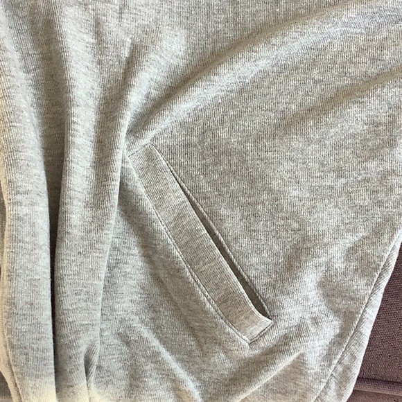 Hoodie sweatshirt hoodie jacket. Never worn - Picture 5 of 6